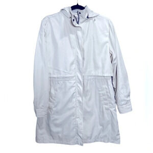 Size small cupcakes and cashmere windbreaker rain jacket in excellent condition​